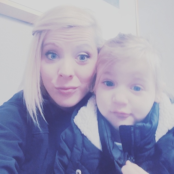 Meet your Posher, Shannon - Picture 1 of 1